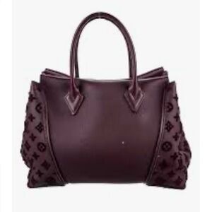 EUC LUX LOUIS VUITTON Monogrm Tufted Cachemire Veau Plum PM Pebble Leather Tote.